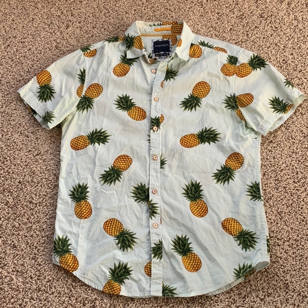 Denim & Flower Pineapple Print Short Sleeve Shirt Men’s size Small